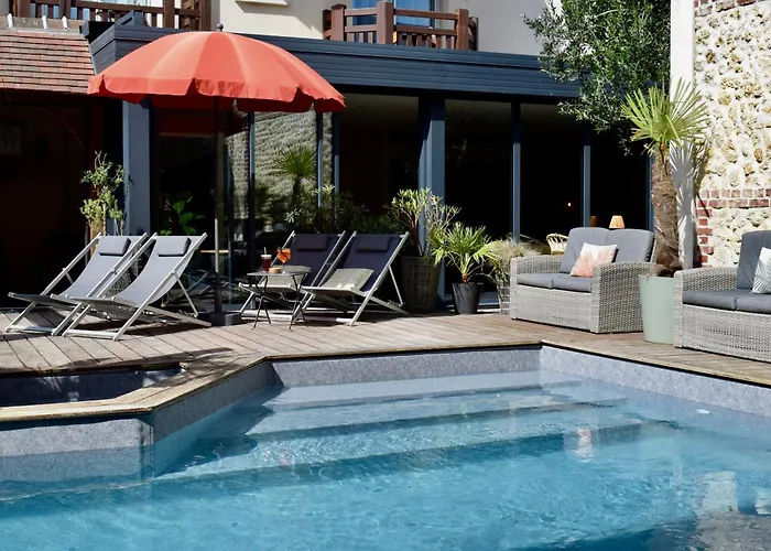 Le Trophee Boutique Hotel Spa- La Loggia Appart'Hotel Deauville